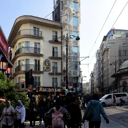 Mery * Κωνσταντινούπολη